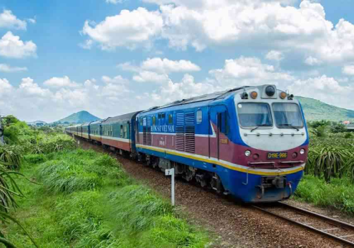 How to travel by train from Hanoi to Ninh Binh: A complete guide