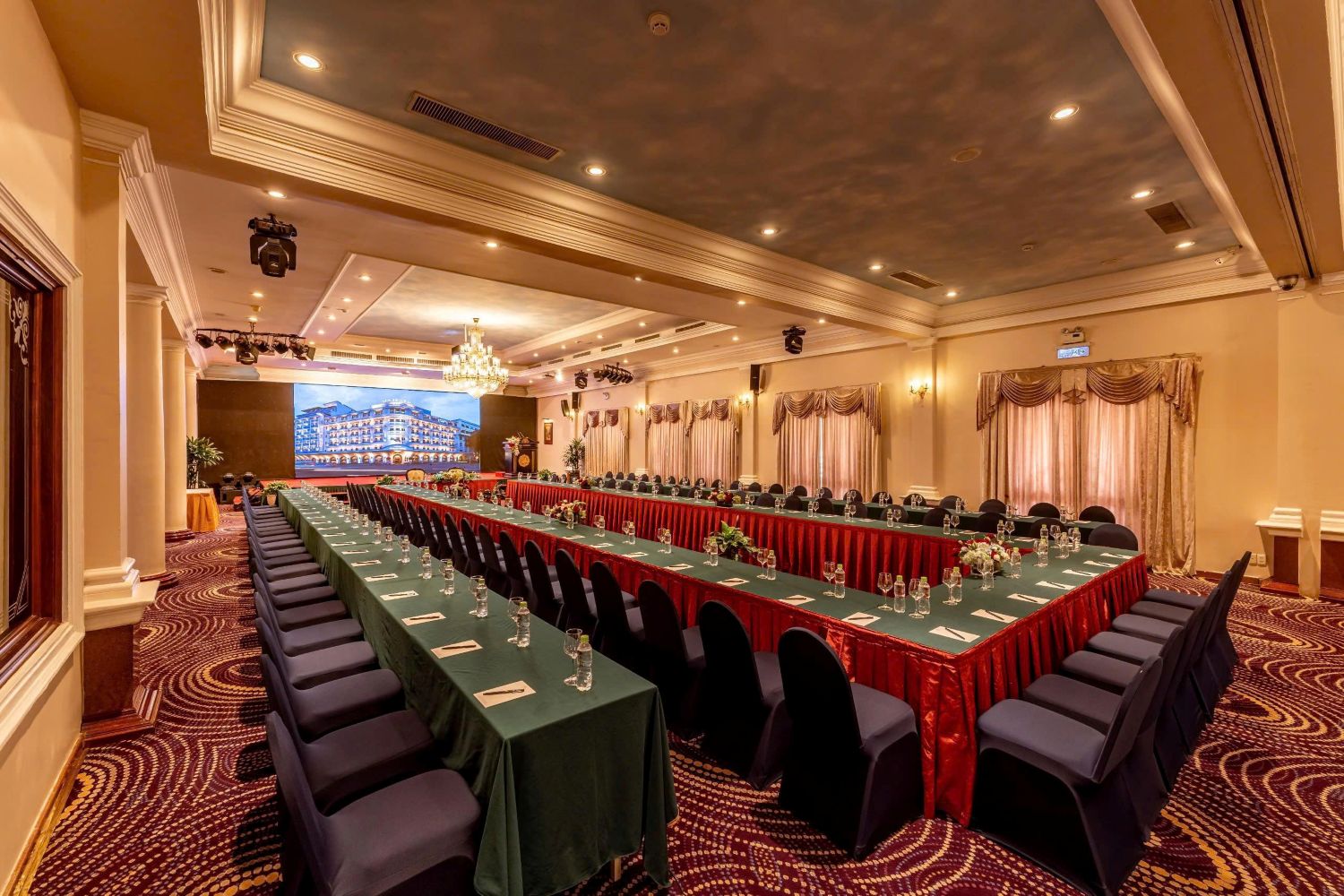 majestic_hotel 3