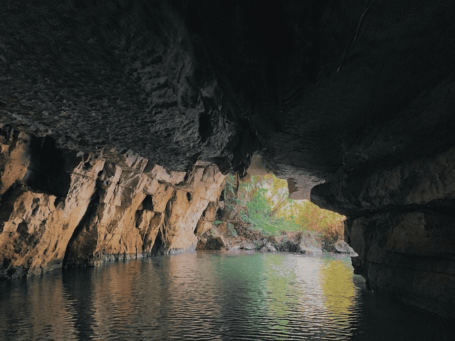 Son Duong cave (source: Crystal Bay)