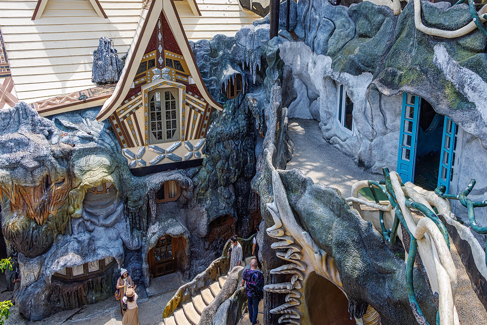Crazy house in Dalat (source: wander with marla)